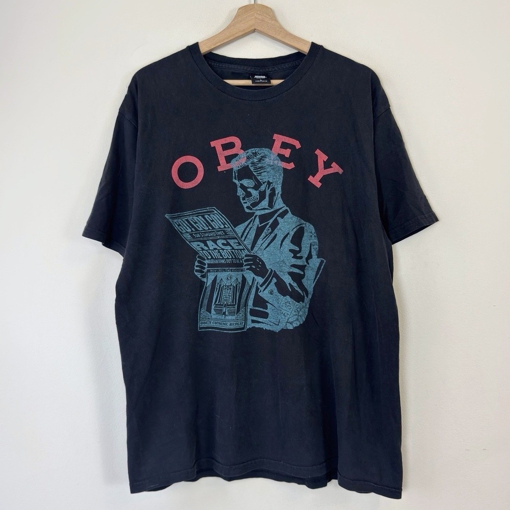 Vintage Obey Skate Skeleton Graphic Logo Black Tee Shirt - Large